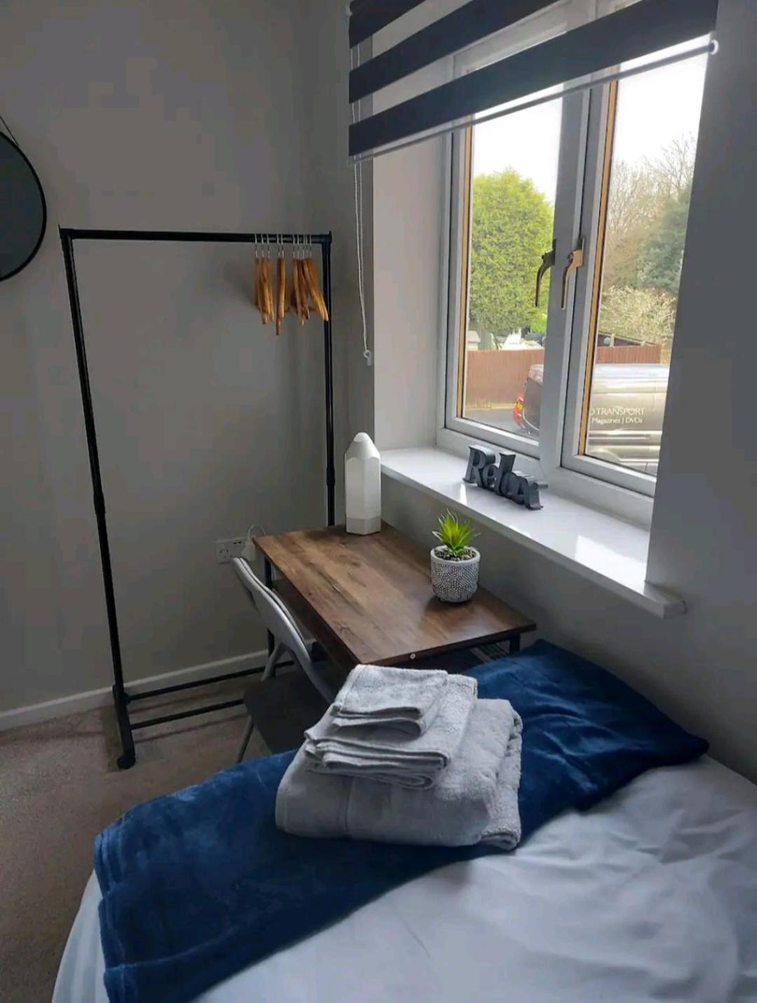 2 Bedroom Apartment Exhall Eksteriør billede